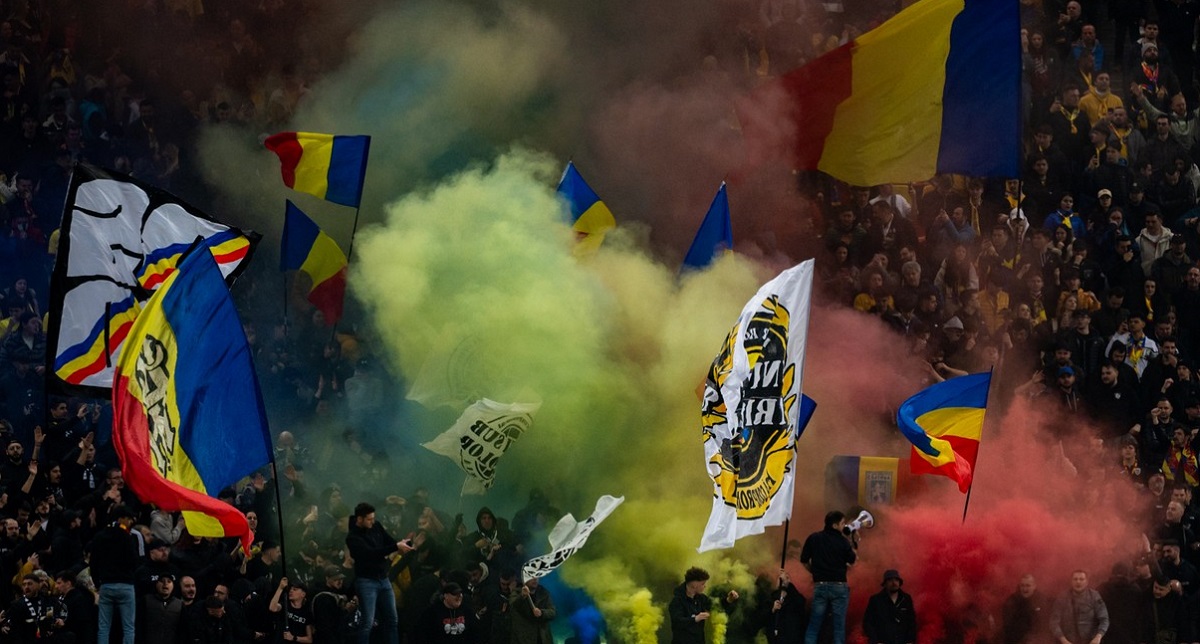 România, sancţionată de FIFA după incidentele de la meciurile cu Bosnia şi San Marino. Ce pedeapsă au primit „tricolorii