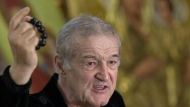 „Aşteptaţi un telefon de la Gigi Becali?” Marius Şumudică a spus totul despre relaţia cu patronul rivalei FCSB