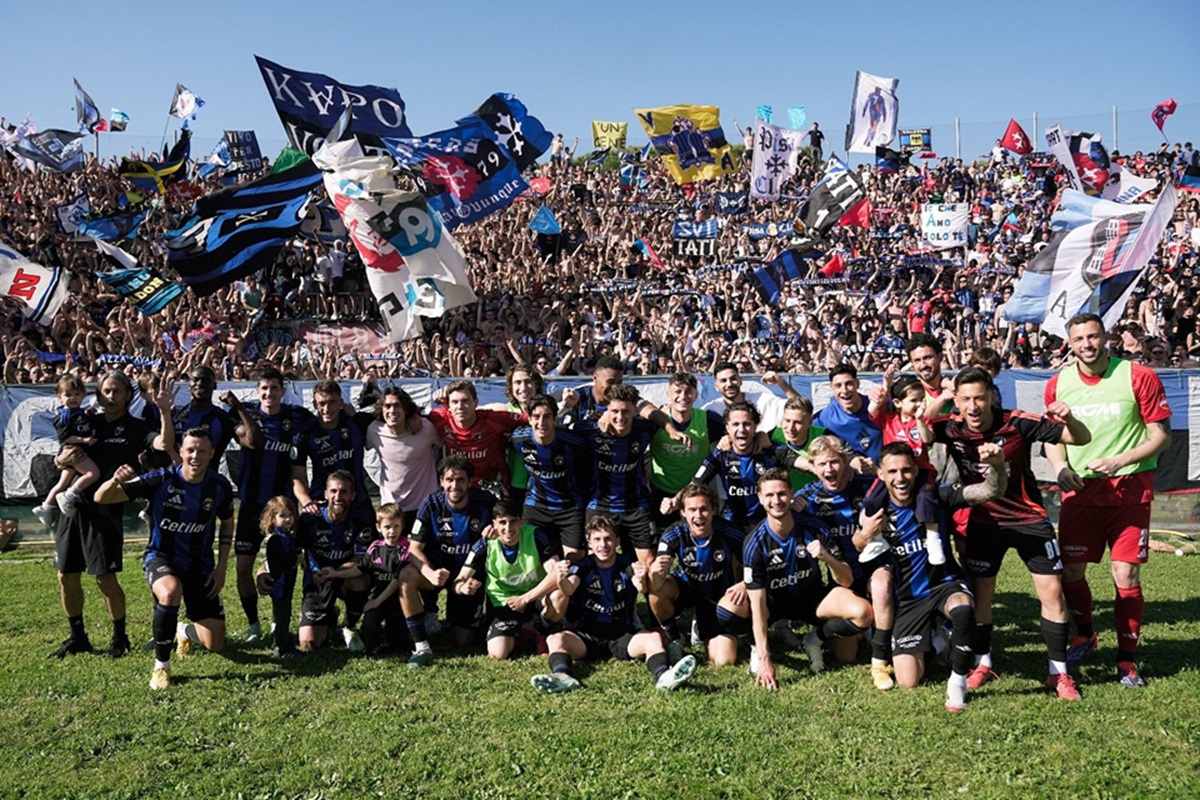 Pisa a promovat în Serie A, după 34 de ani. Moment istoric pentru echipa lui Moruțan, Marin și Rus