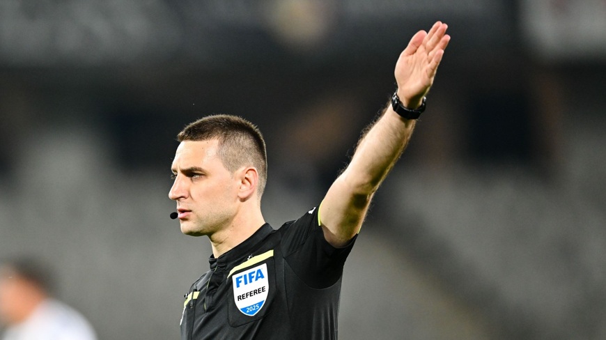 Rareş Vidican arbitrează FCSB – Dinamo